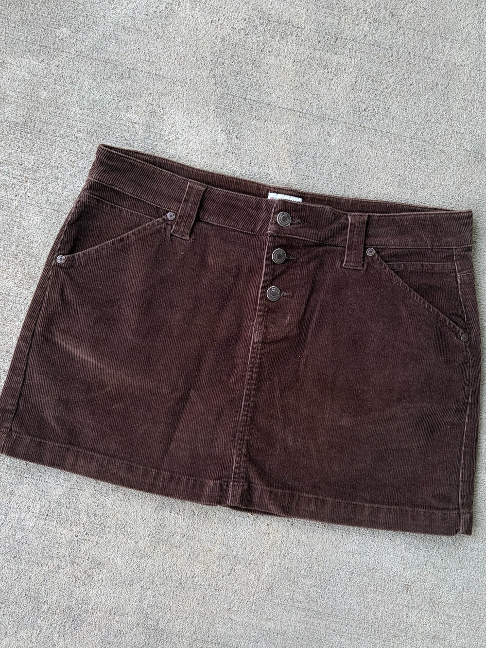 Vintage 90s mocha brown corduroy mini skirt Y2K low waisted bottom No Bohndaries